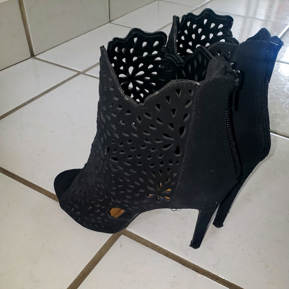 Black Suede Lace Peep Toe High Heel Booties - Picture 2 of 3